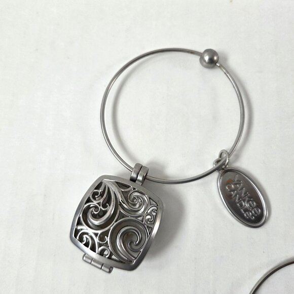 Yankee Candle Charming Scents Fragrance Lockets For Car Lot of 4 Silver - Picture 2 of 6